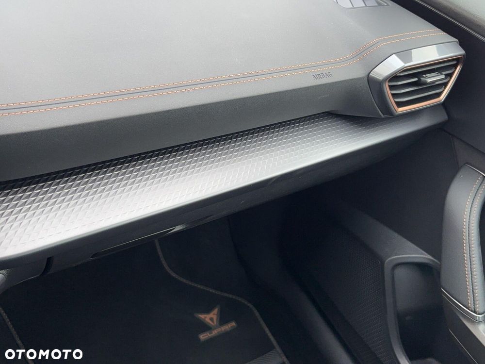 Cupra Formentor 1.5 eTSI mHEV DSG - 26