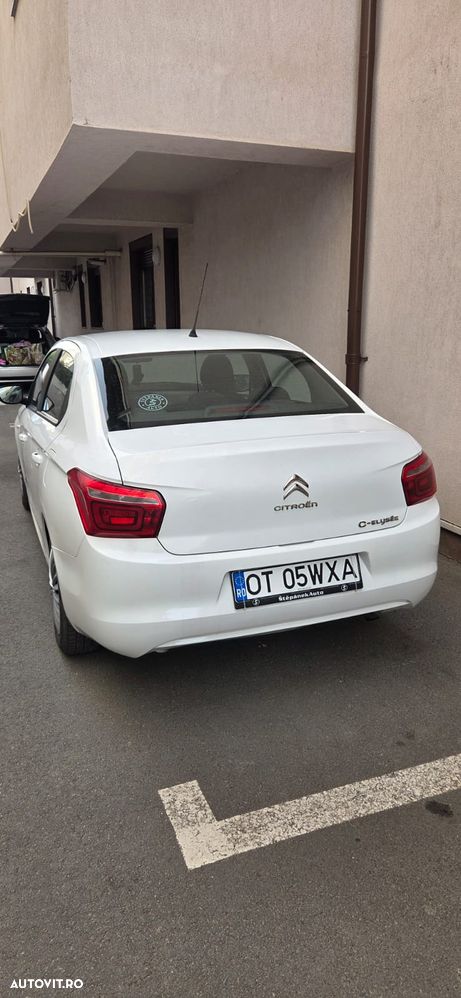 Citroën C-Elysée 1.2 PureTech BVM Shine - 1