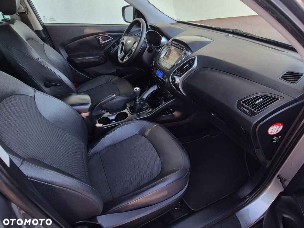 Hyundai ix35 - 24