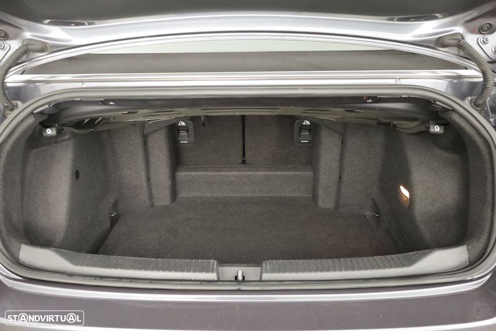 VW T-Roc Cabrio 1.5 TSI R-Line DSG - 25