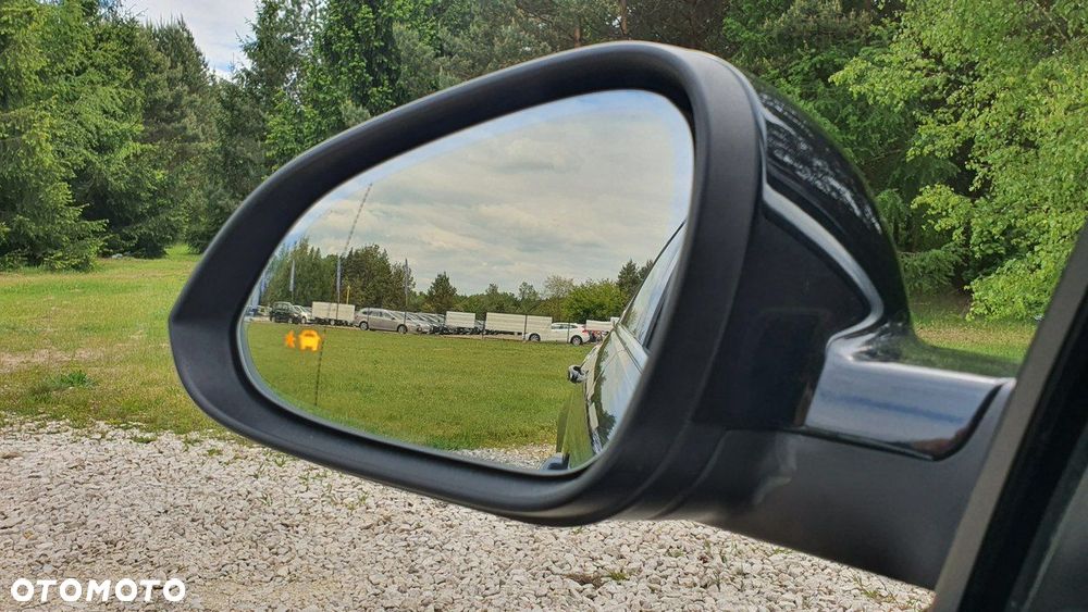 Opel Insignia - 40