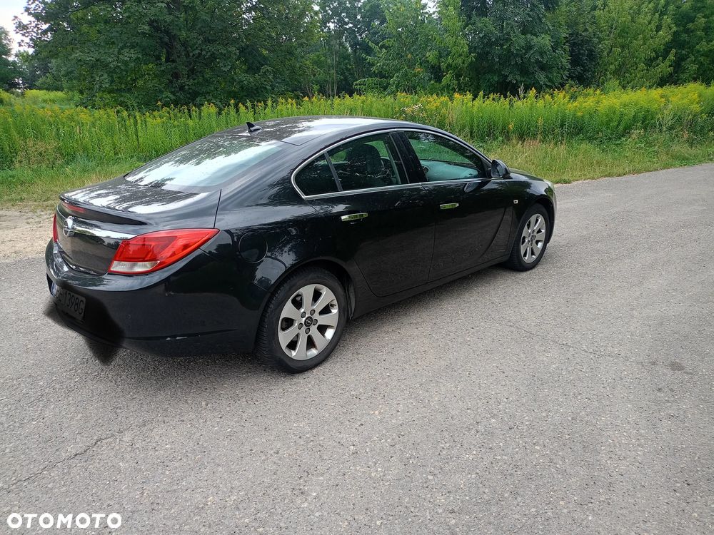 Opel Insignia 1.8 - 6