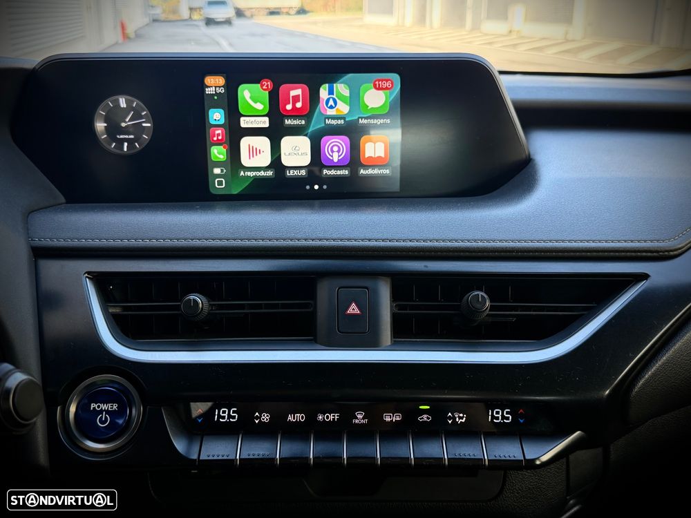 Lexus UX 250h Premium - 17
