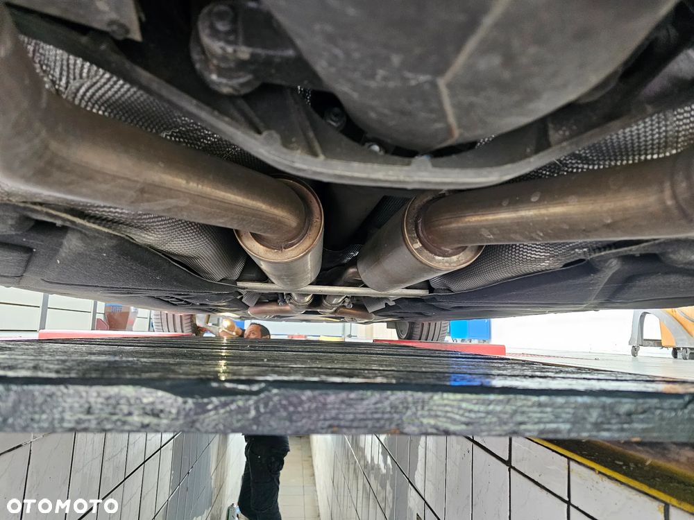 Mercedes-Benz Klasa S 600 L Automatik - 33