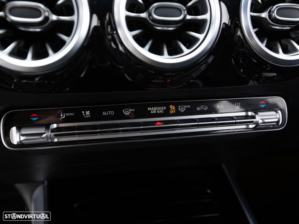 Mercedes-Benz EQA 250+ AMG Line - 23