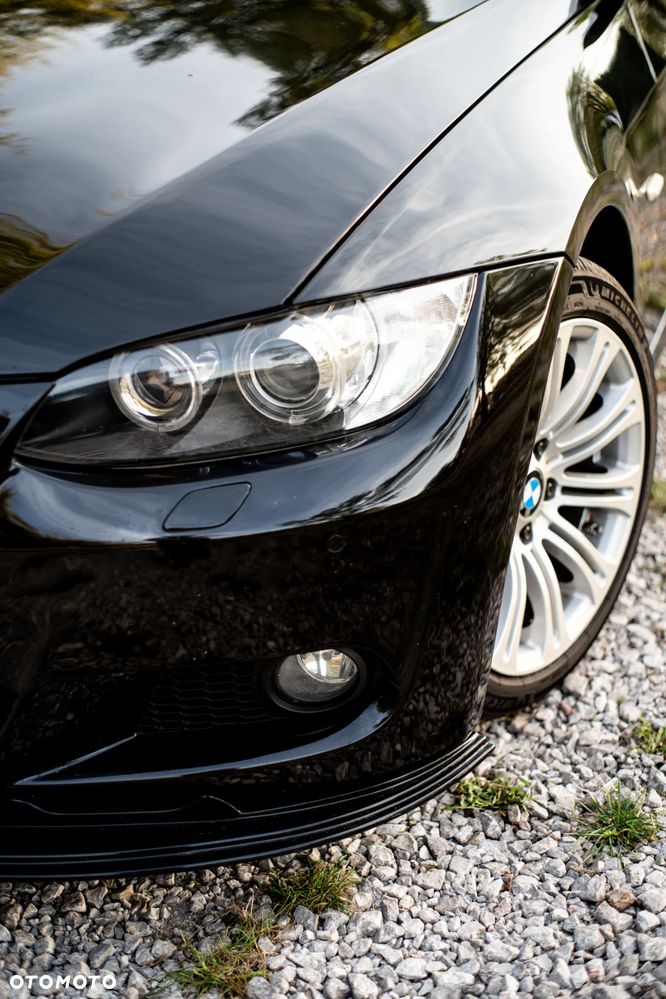 BMW Seria 3 325i - 12
