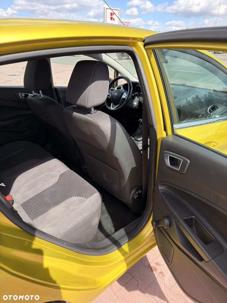 Ford Fiesta 1.0 EcoBoost STart-Stop Titanium - 14