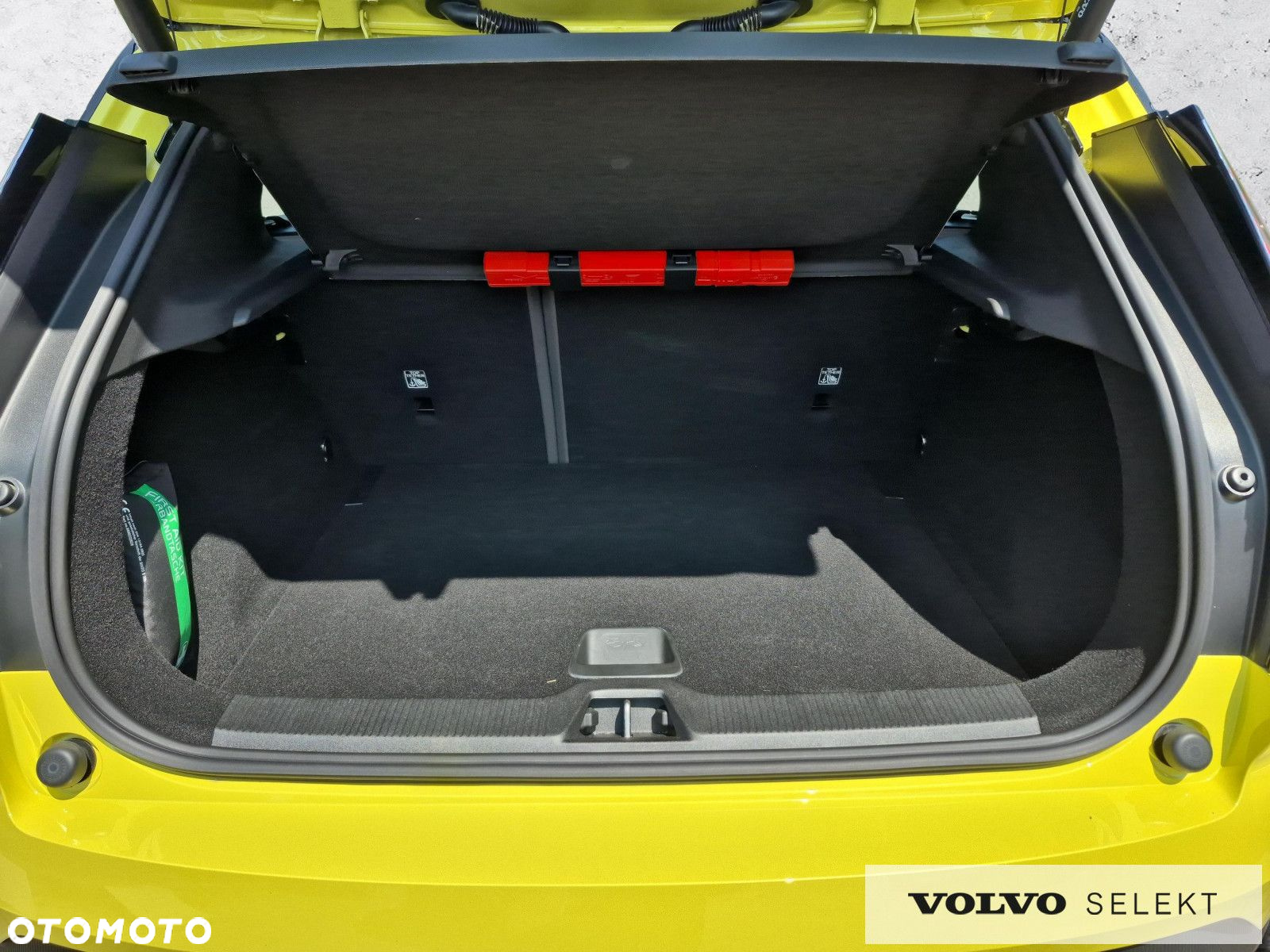 Volvo EX30 - 17