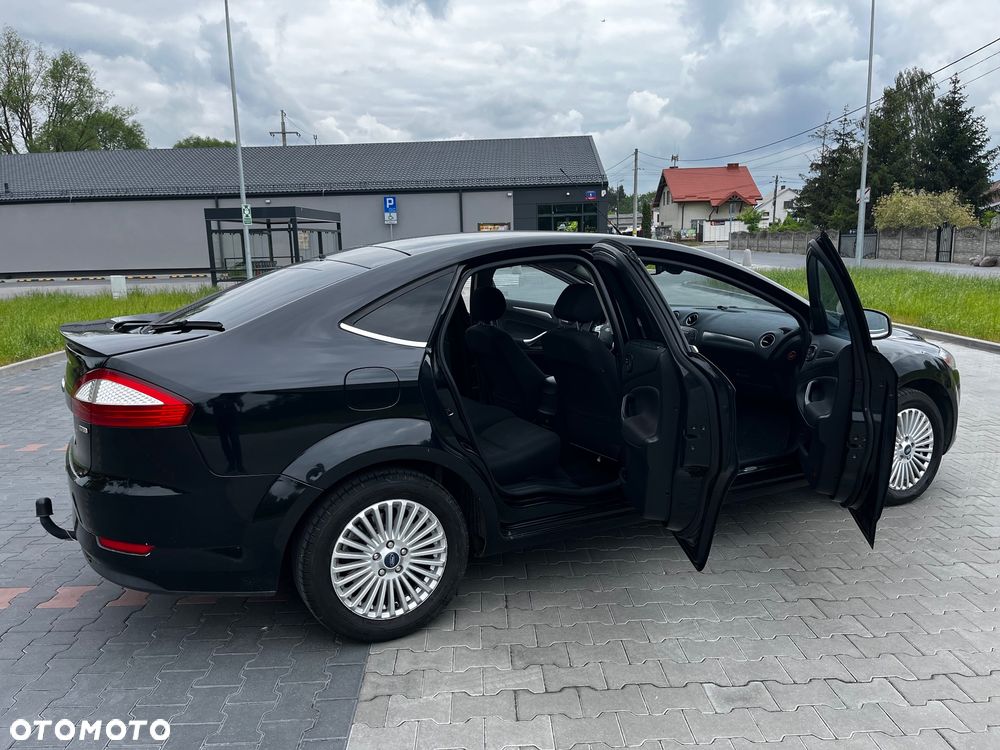 Ford Mondeo 2.0 TDCi Titanium - 10
