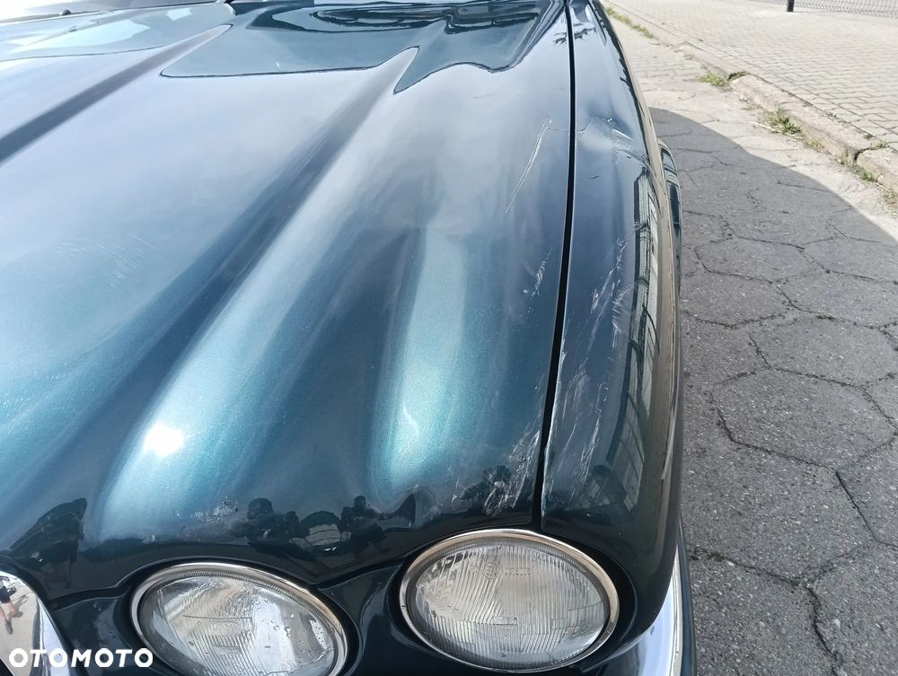 Jaguar XJ - 14