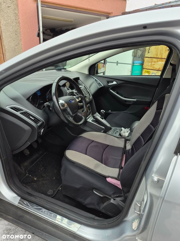 Ford Focus 1.0 EcoBoost 99g Trend - 11