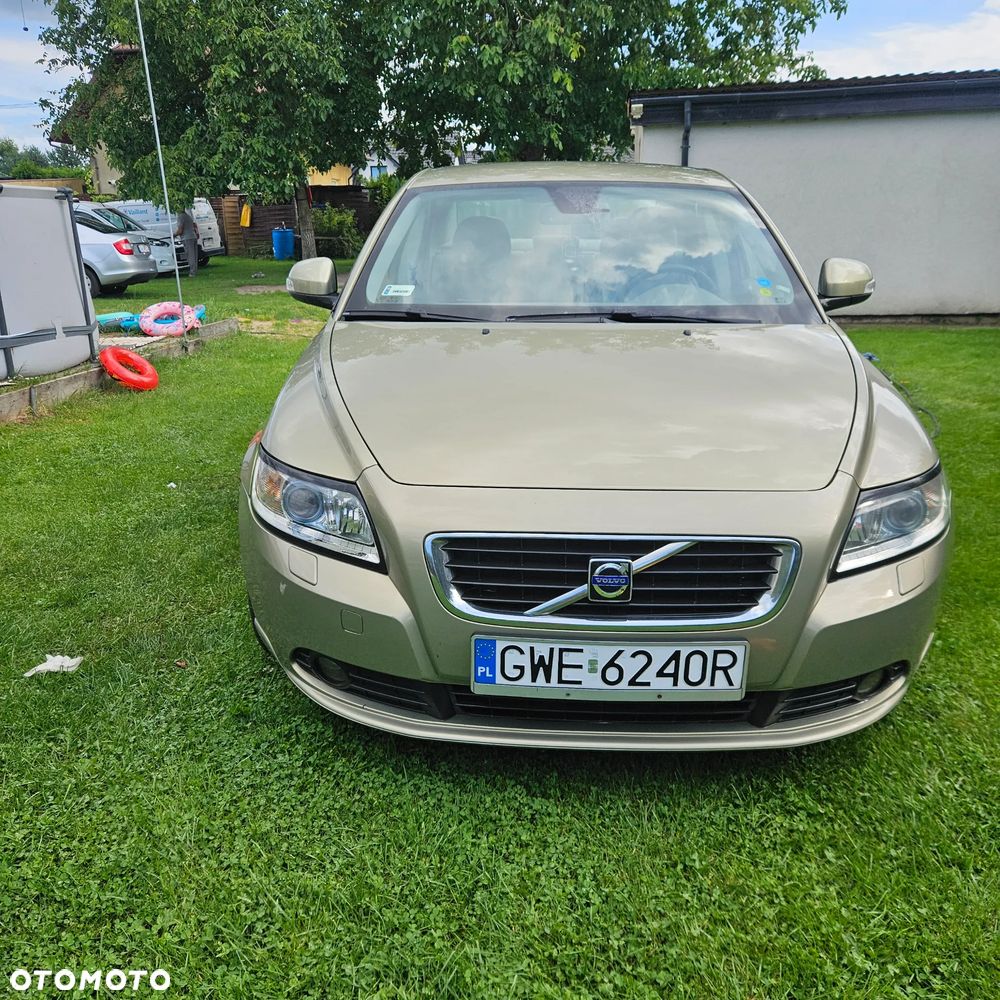 Volvo S40 - 1