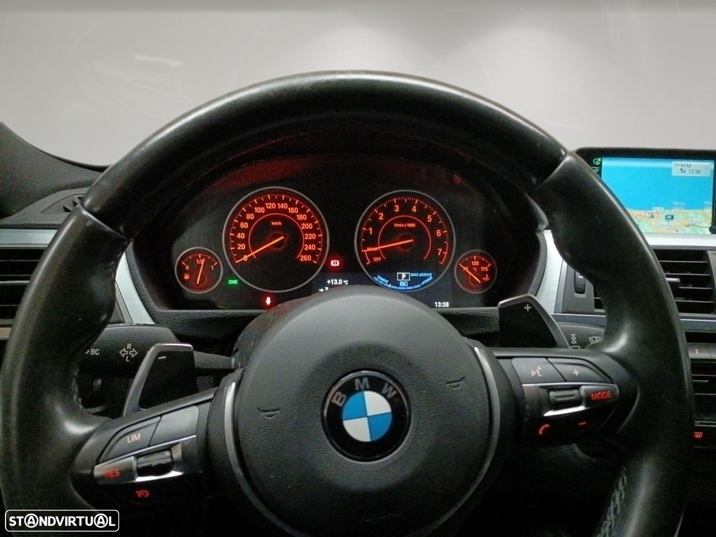 BMW 330 e iPerformance Line Sport - 8