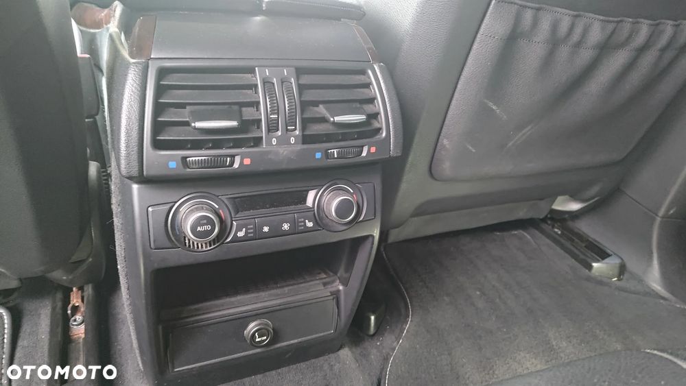 BMW X5 3.5d xDrive - 13