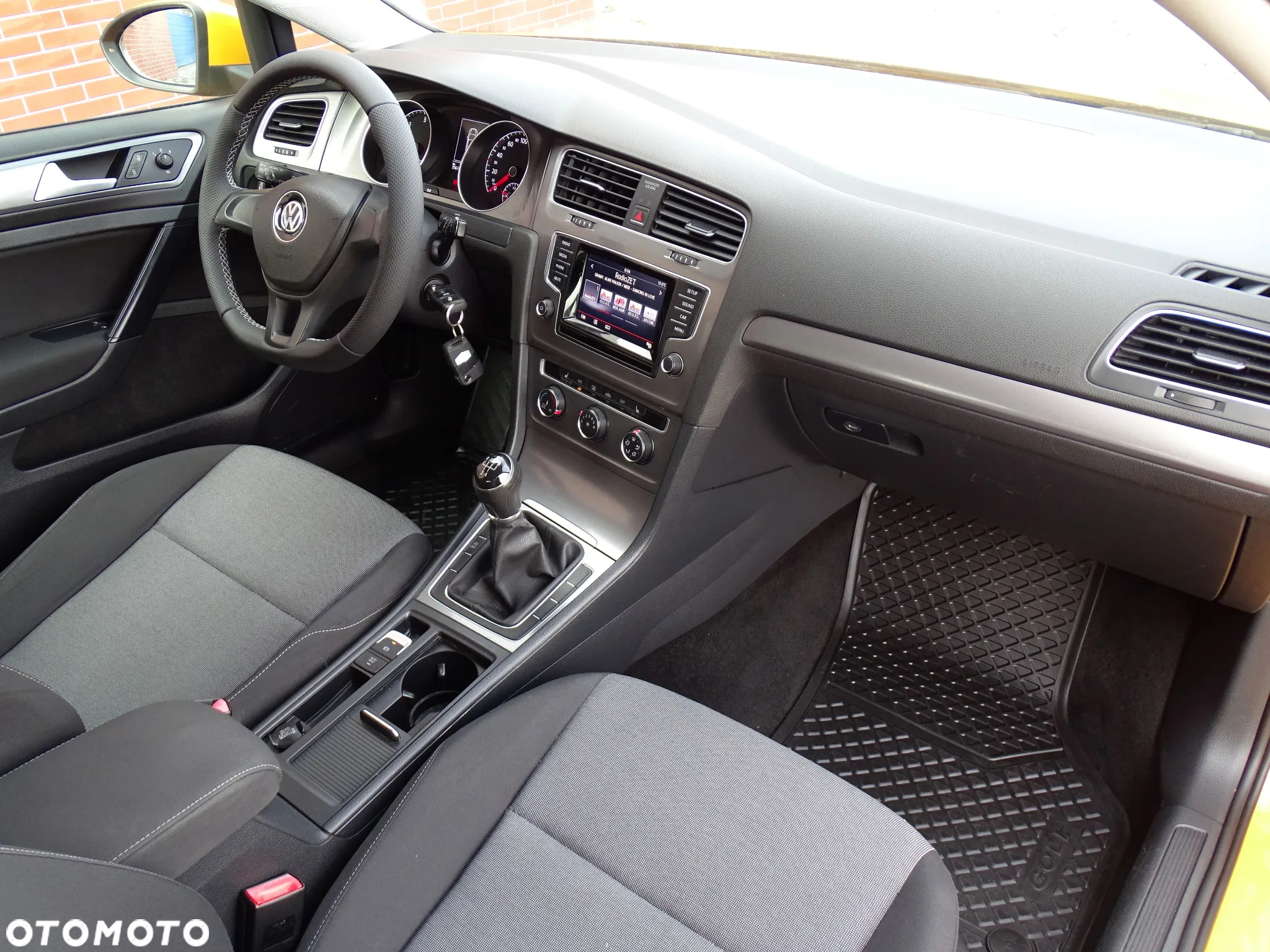 Volkswagen Golf VII 1.6 TDI BMT Comfortline - 20