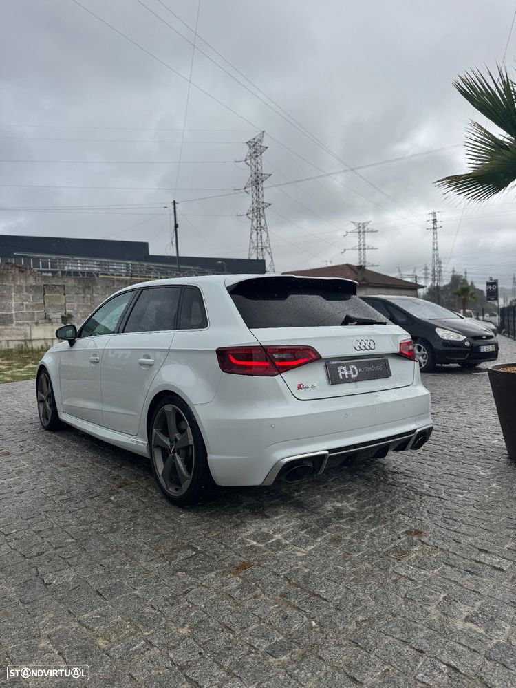 Audi RS3 Sportback 2.5 TFSI quattro S tronic - 27