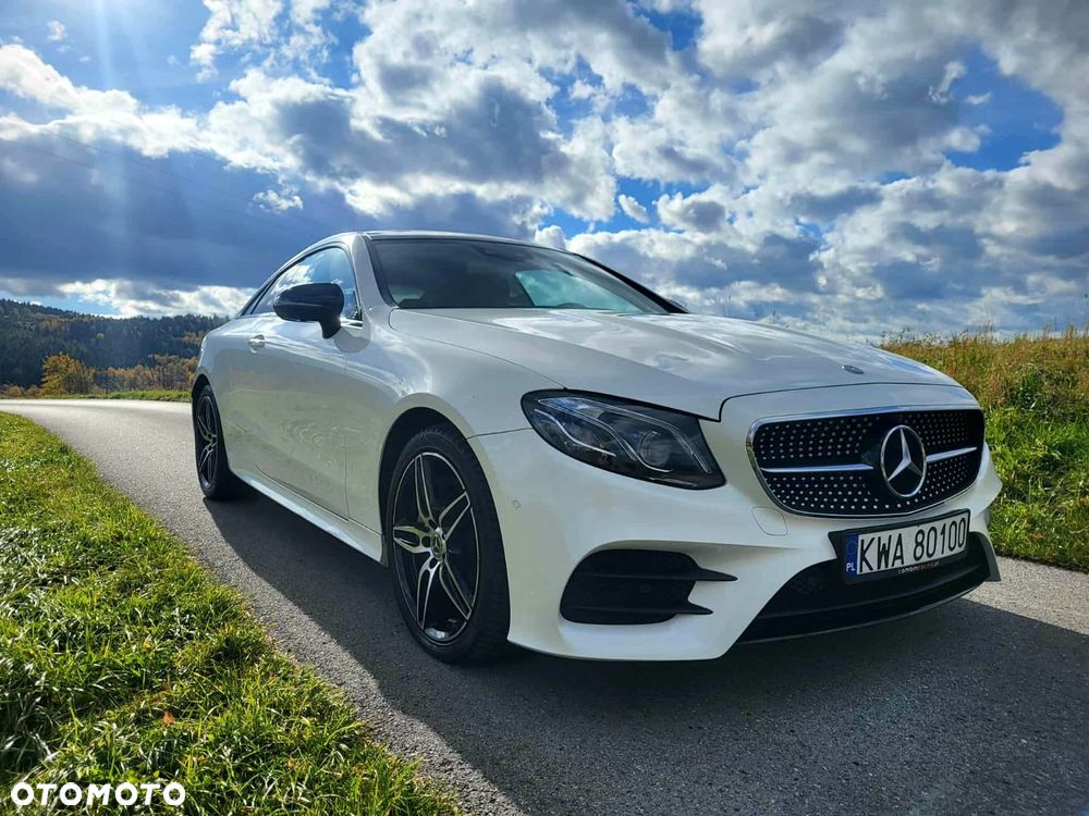 Mercedes-Benz Klasa E 400 4-Matic 9G-TRONIC - 18
