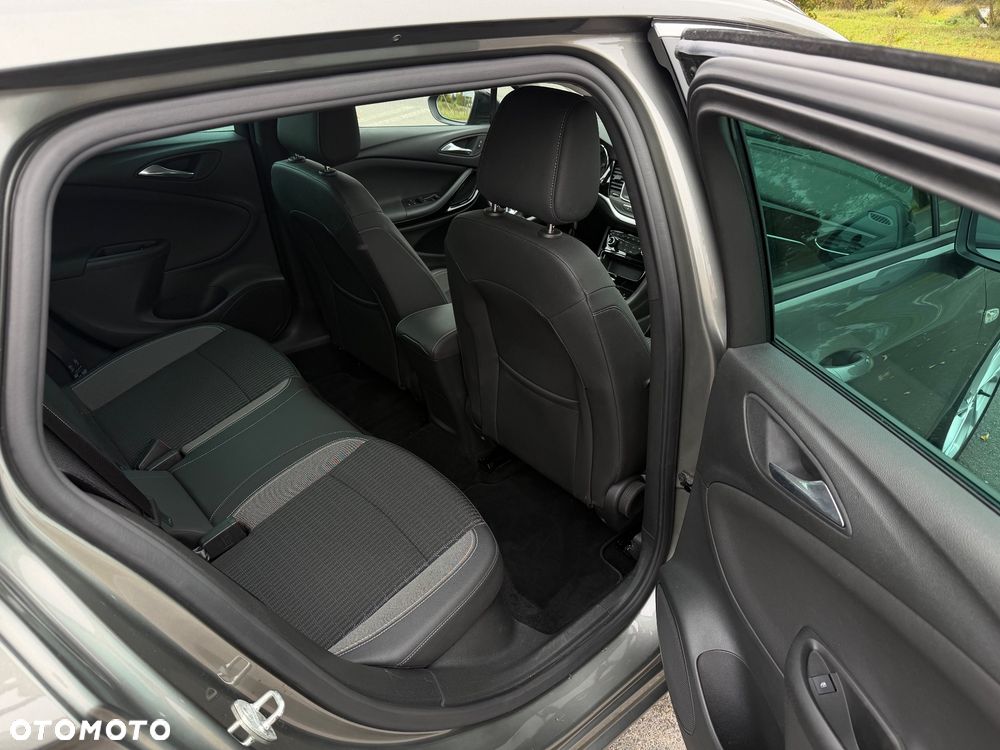 Opel Astra 1.2 T Elegance S&S - 26
