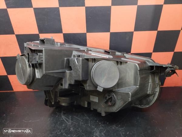 Conjunto Ópticas Peugeot Partner Caixa (K9) - 6