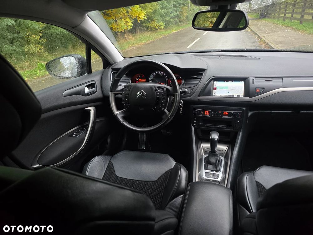 Citroën C5 Tourer BlueHDi 180 S&S EAT6 Exclusive - 28