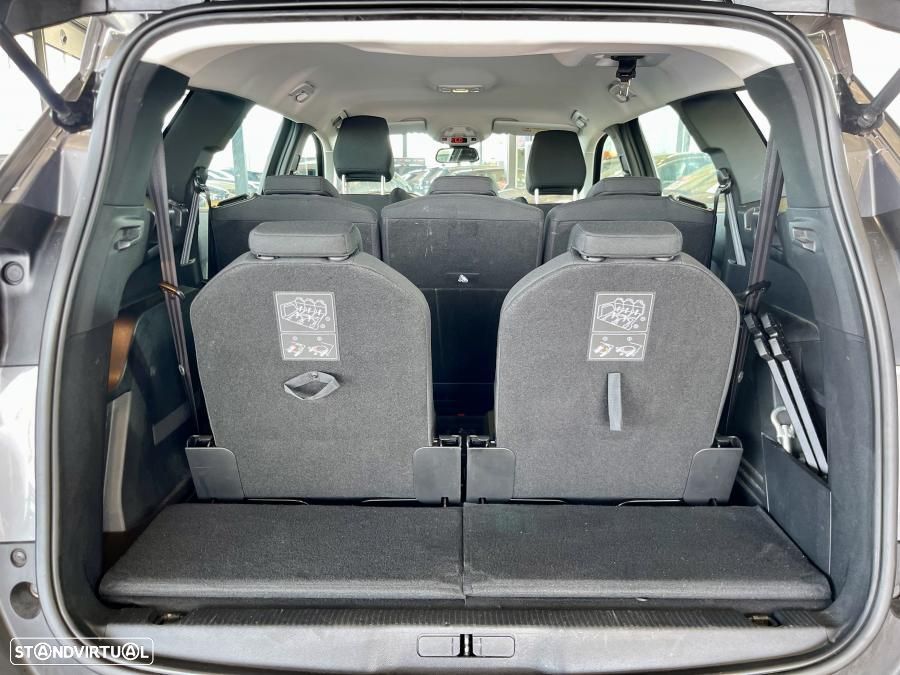 Peugeot 5008 PureTech 130 EAT8 Stop & Start Active Business-Pack - 30