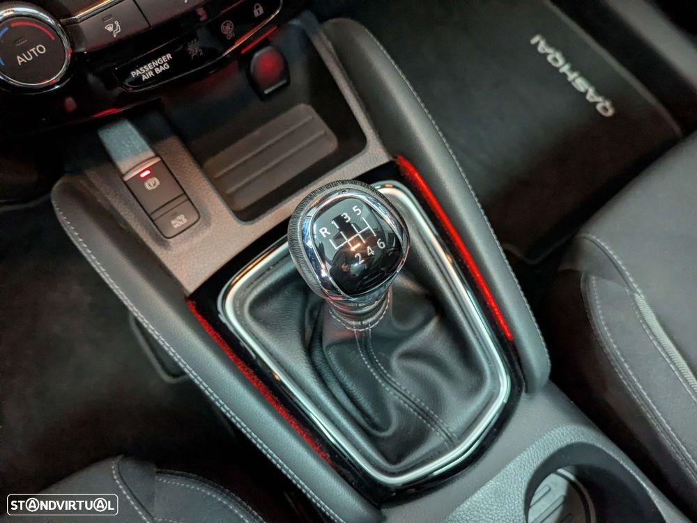 Nissan Qashqai 1.5 dCi N-Connecta - 14