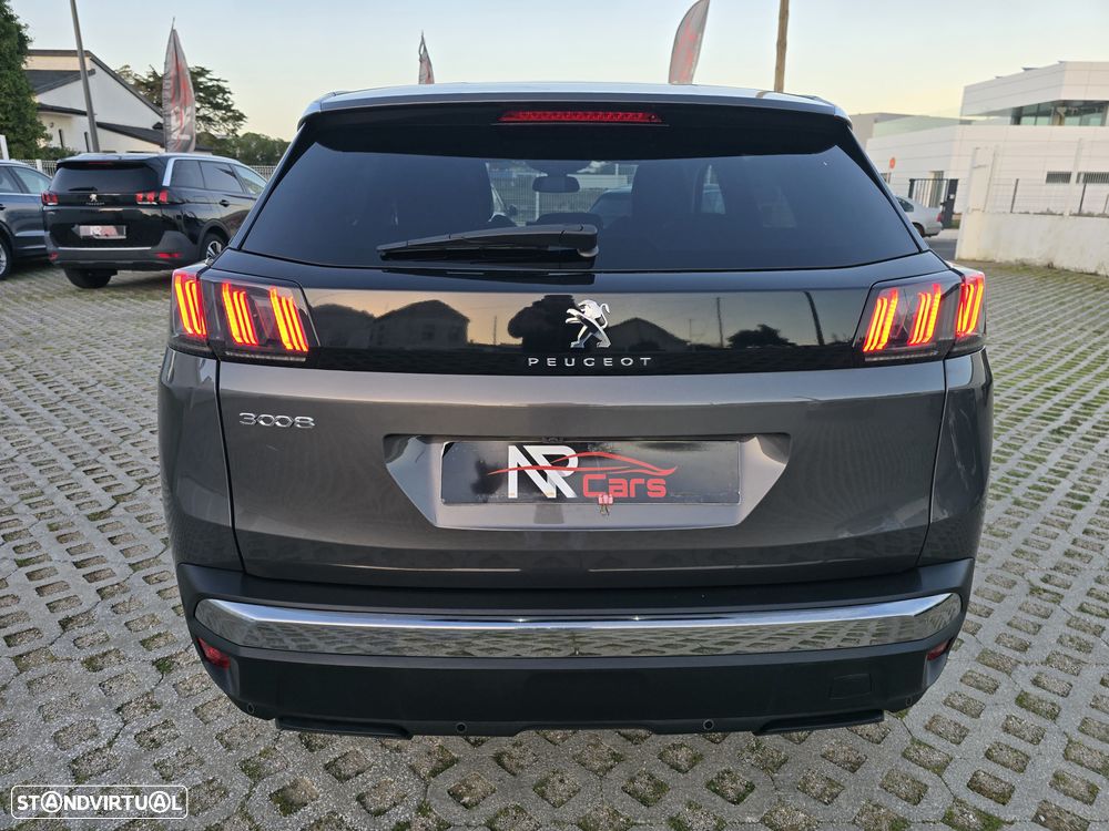 Peugeot 3008 BlueHDi 130 Stop & Start EAT8 Allure - 11