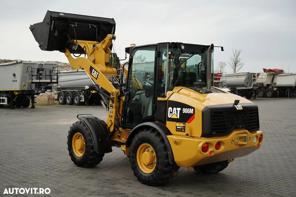 Cat 906M / ÎNCĂRCĂTOR PE ROȚI / 2019 / CUPĂ CU FALCI / - 4