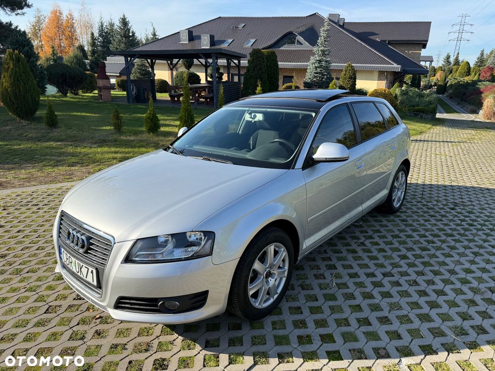 Audi A3 Sportback 1.6 Attraction - 1