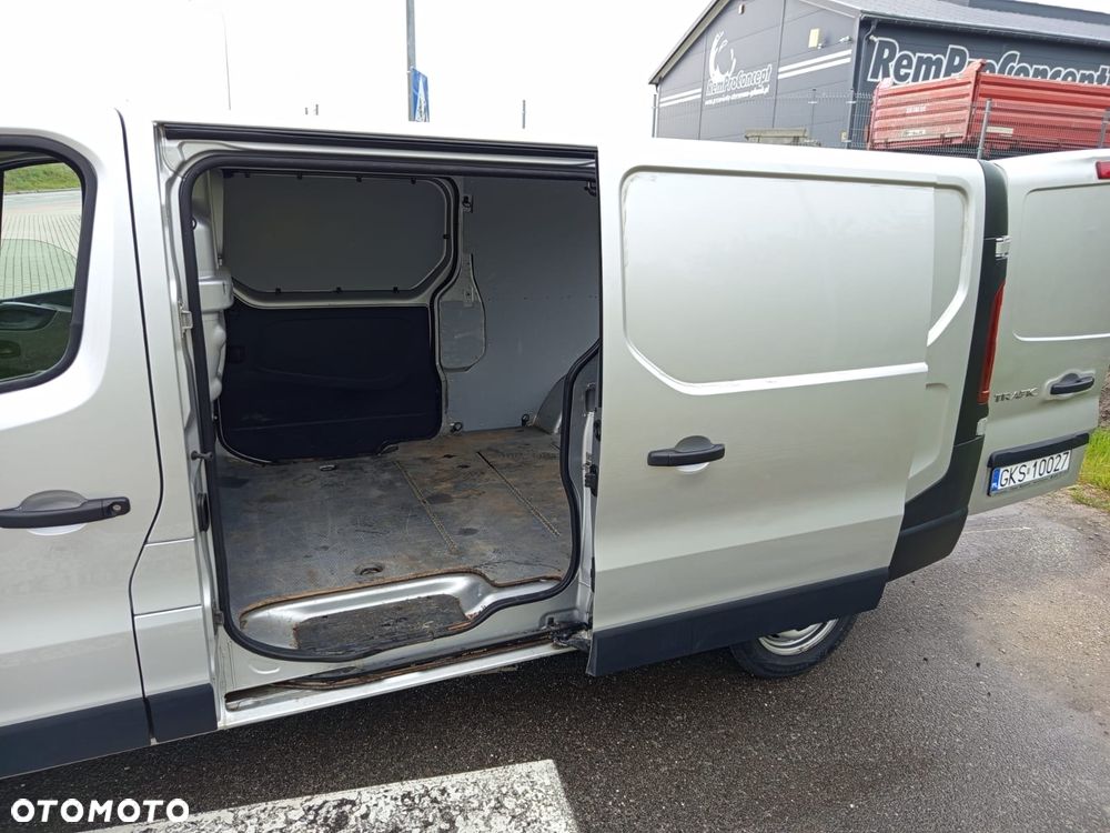 Renault TRAFIC - 29