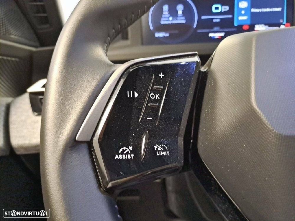 Peugeot 3008 1.2 Hybrid Allure e-DCS6 - 16