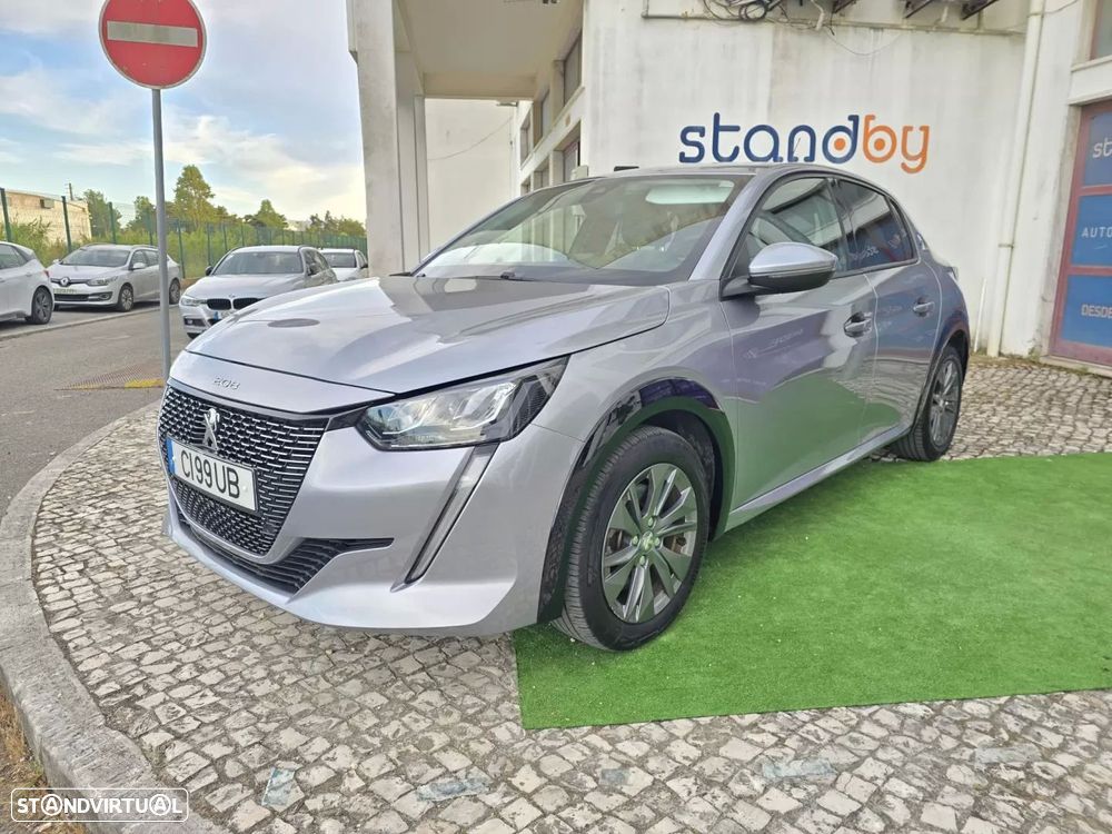 Peugeot e-208 Allure - 5