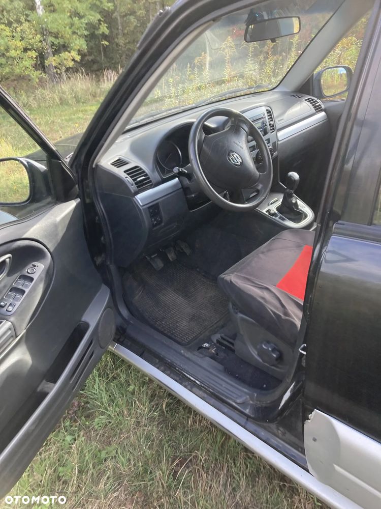 Suzuki Grand Vitara 2.0 - 2
