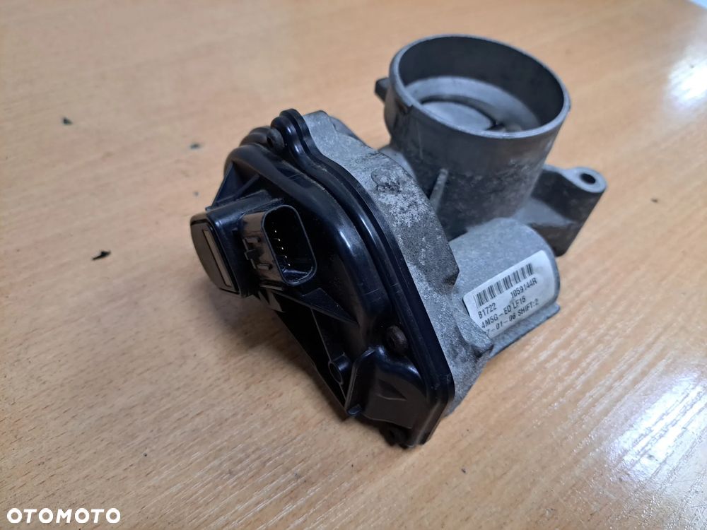 FORD VOLVO V50 S40 C30 C70 1.8 16V , 2.0 16V PRZEPUSTNICA 4M5G-ED LF15 - 3