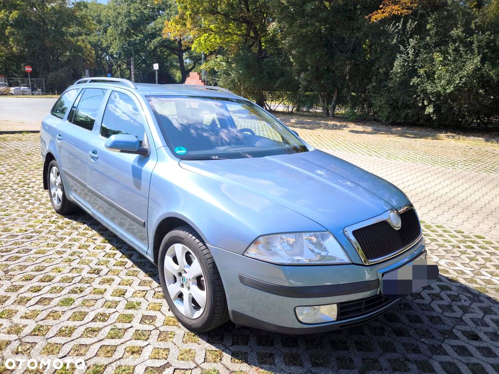 Skoda Octavia 1.6 Elegance - 1