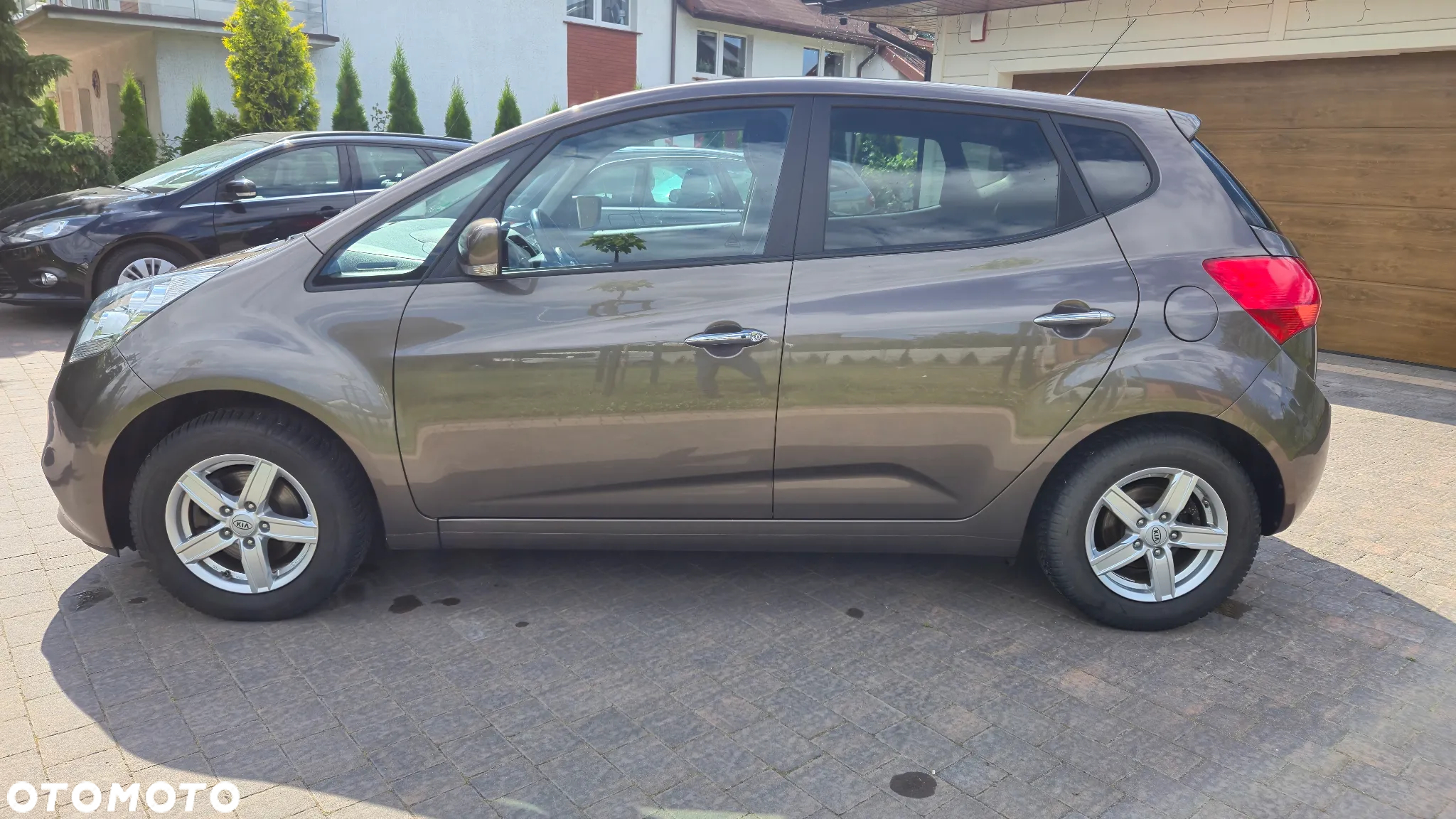 Kia Venga 1.4 CVVT Titanium Collection - 8