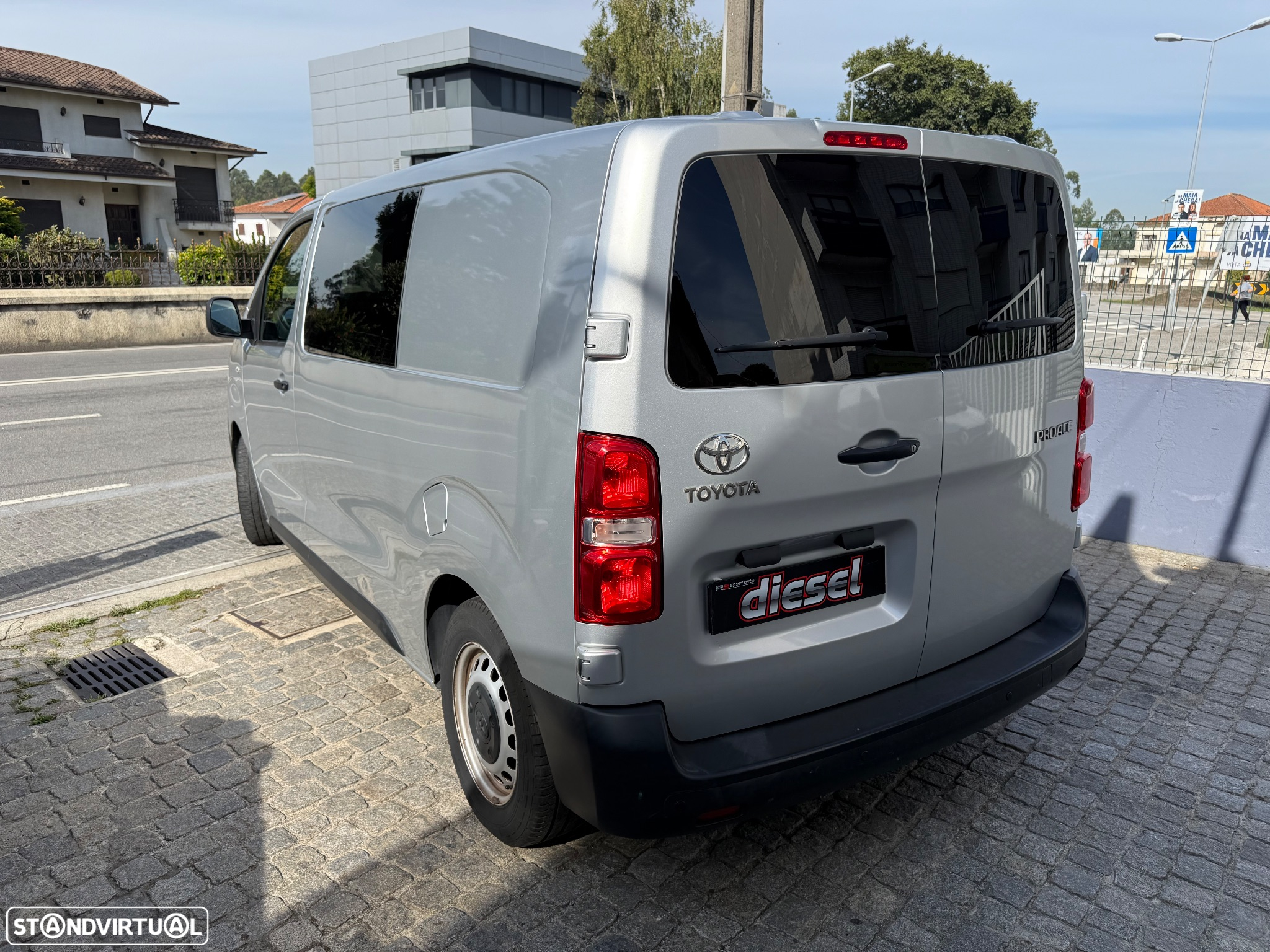 Toyota Proace 1.6 D-4D L1 6L - 8