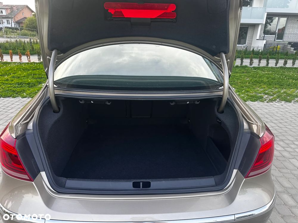 Volkswagen CC 2.0 TDI BlueMotion Technology DSG - 32