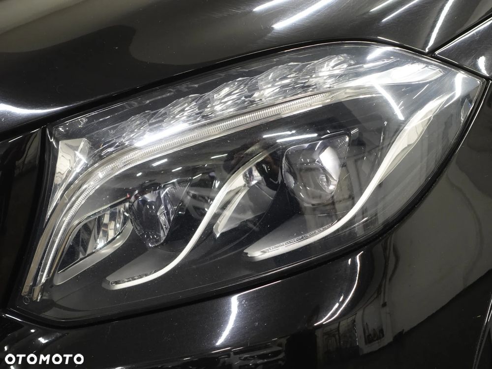 Mercedes-Benz GLS 350 d 4Matic 9G-TRONIC AMG Line - 12