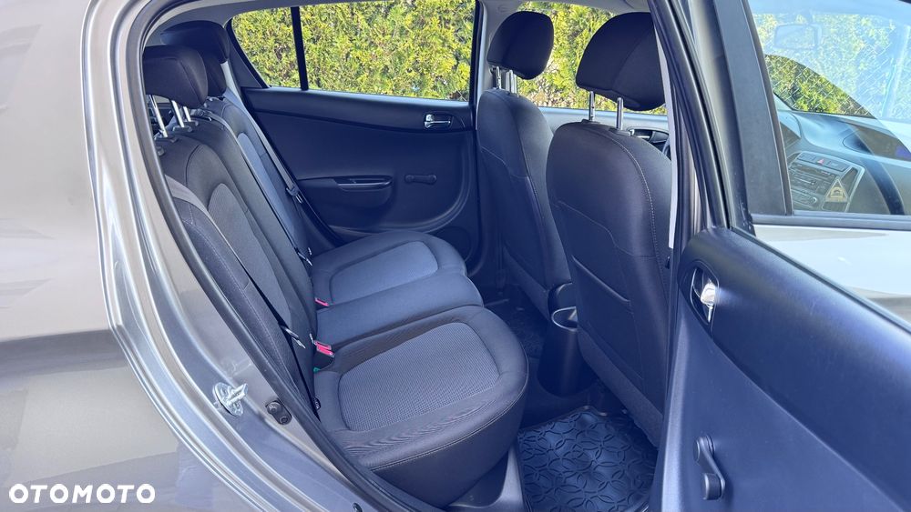 Hyundai i20 1.25 Comfort - 21