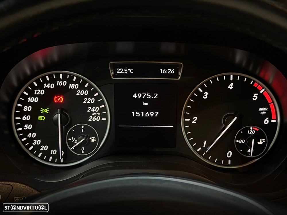 Mercedes-Benz B 180 CDI Urban - 22