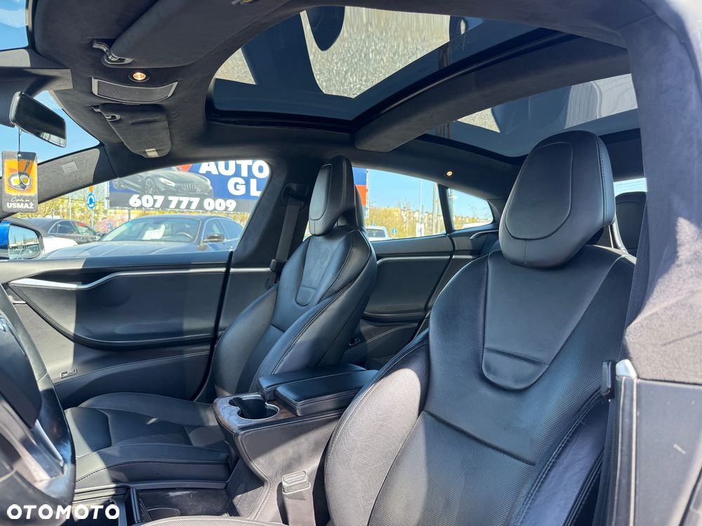 Tesla Model S 90 D Performance - 6