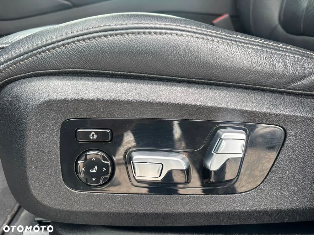 BMW X6 - 31