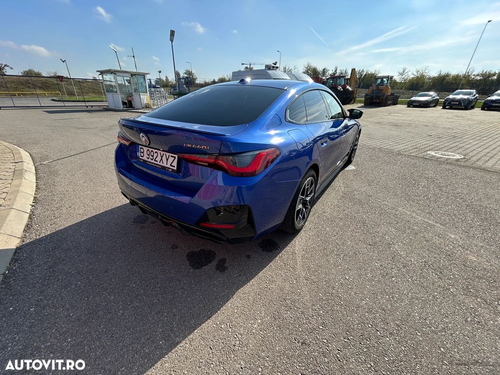BMW M4 M440i xDrive AT MHEV - 3