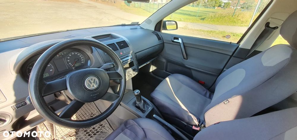 Volkswagen Polo 1.4 Comfortline - 11