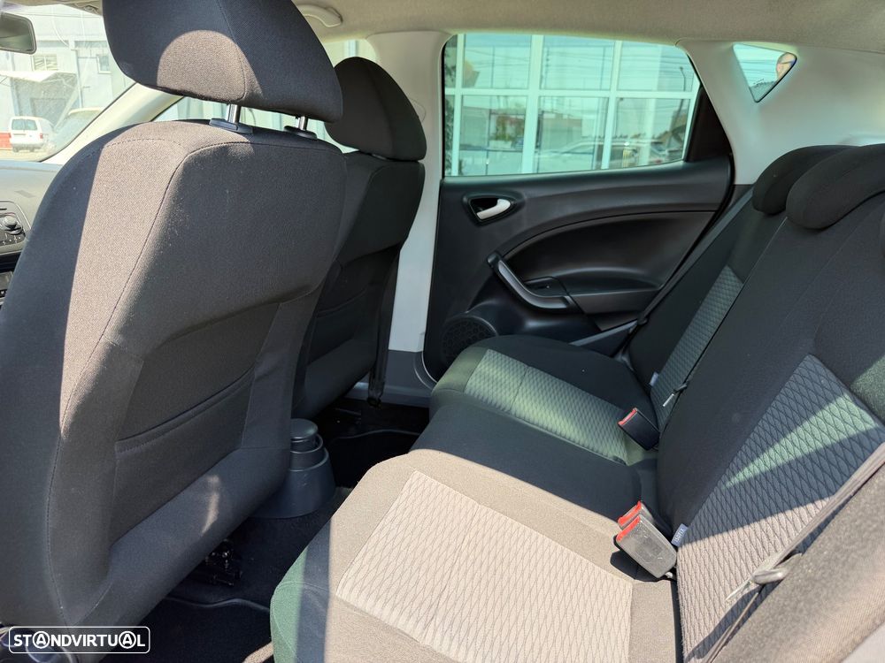 SEAT Ibiza 1.6 TDI 25 Anos DPF - 16