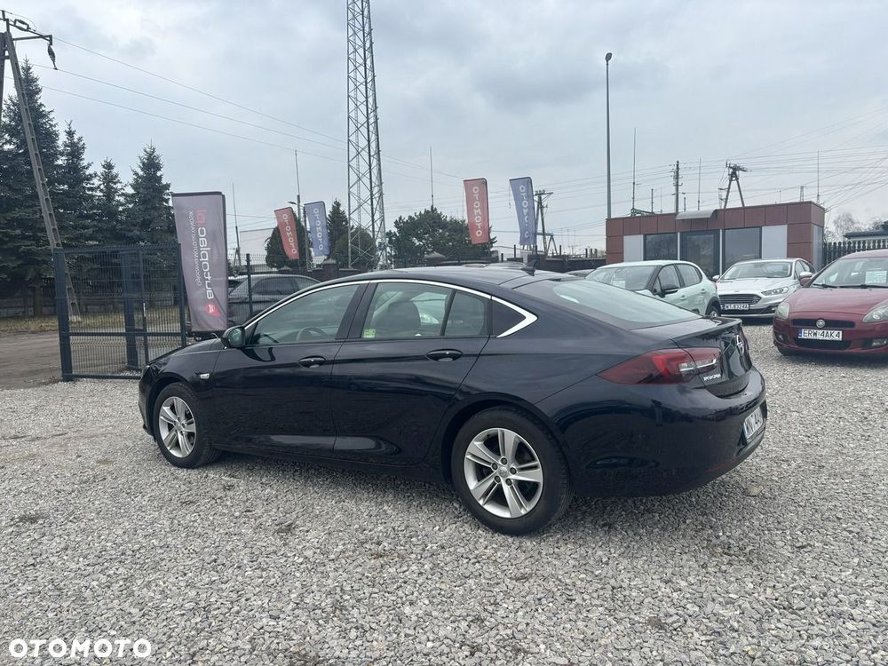 Opel Insignia - 8