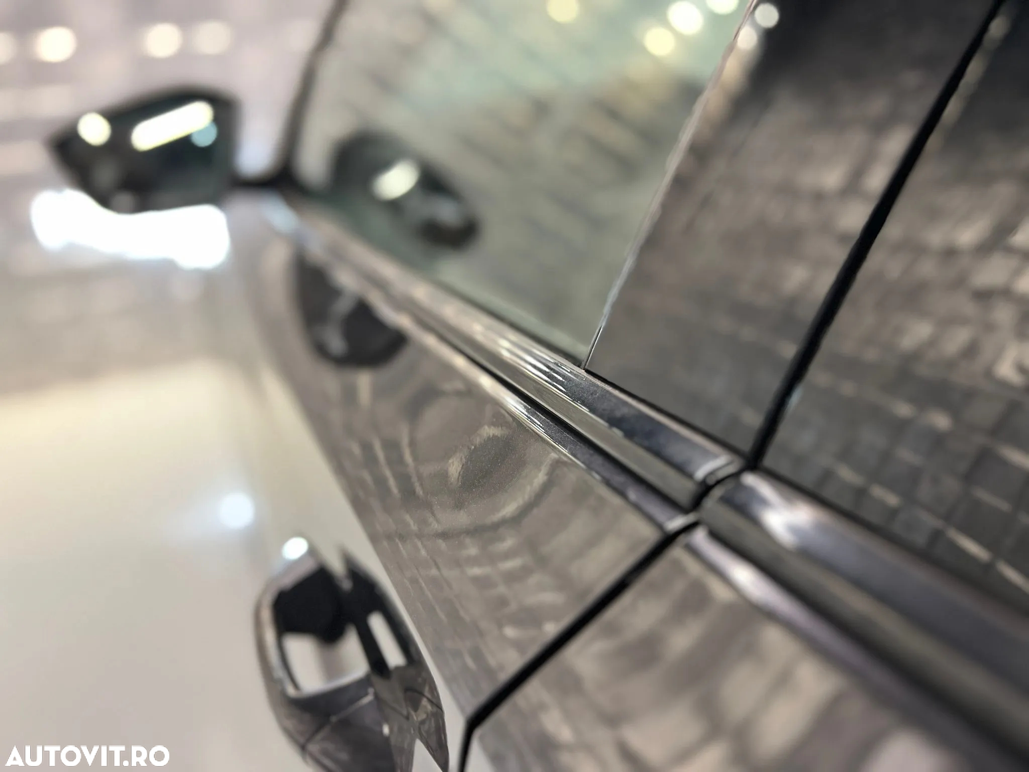 Skoda Octavia Combi 2.0 TDI DSG RS - 27