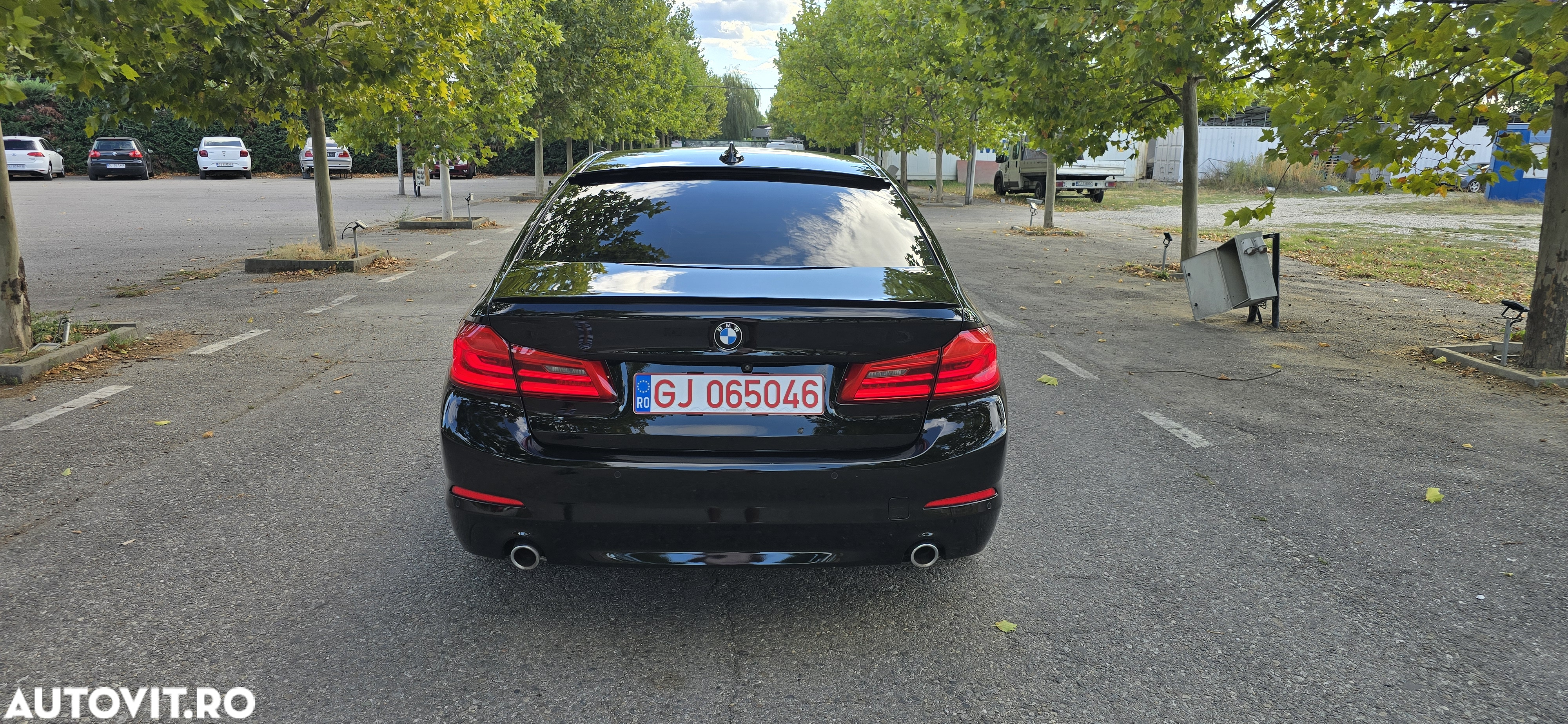BMW Seria 5 520d Aut. - 5