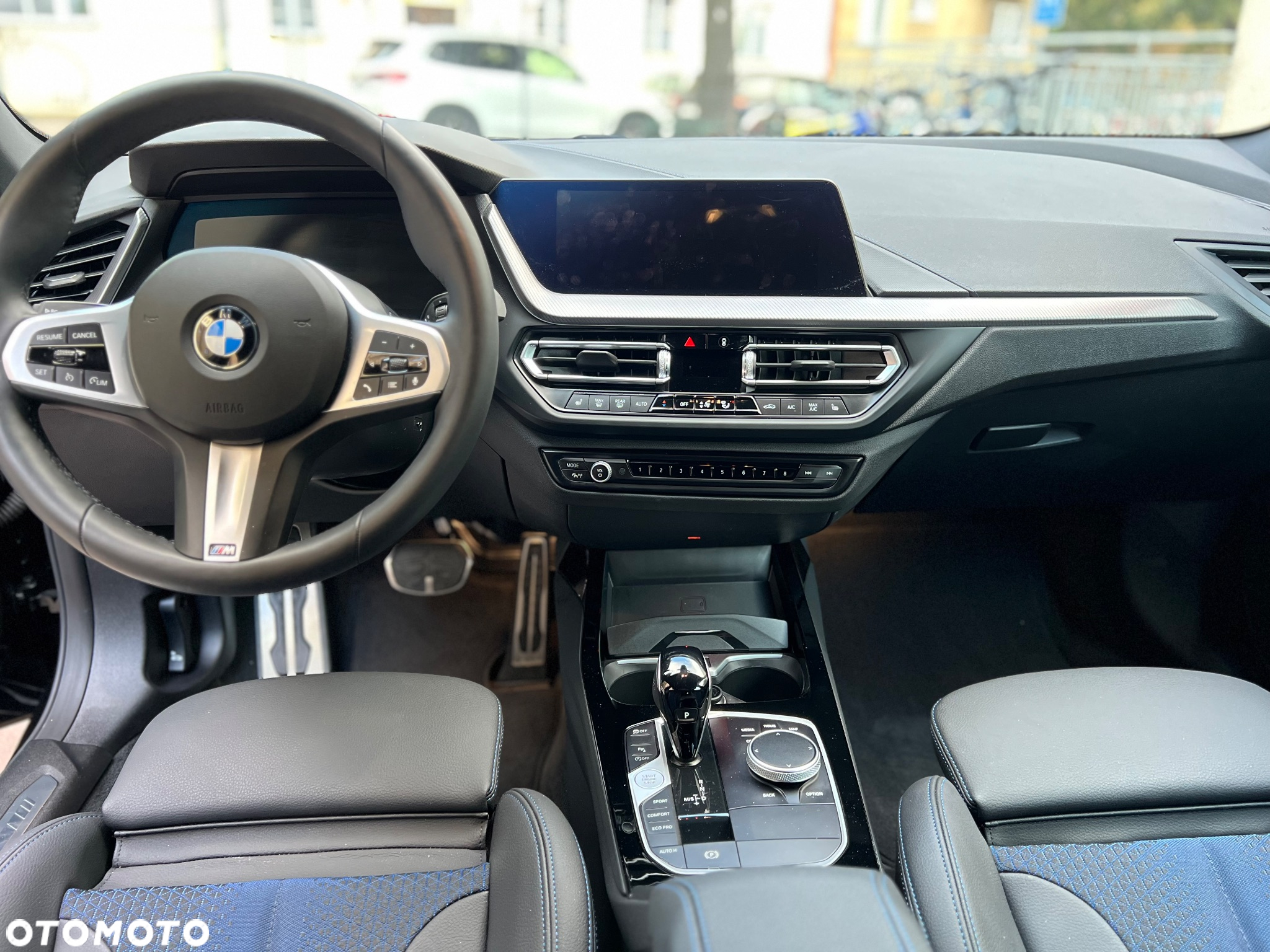 BMW Seria 2 218i M Sport - 24